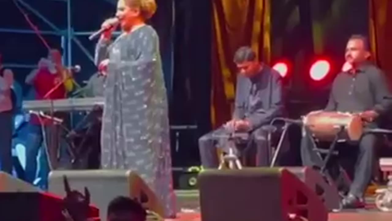 Sanu nehar walu pull tey bula k . . . . . . . #live #naseebo #naseebo #livemusic