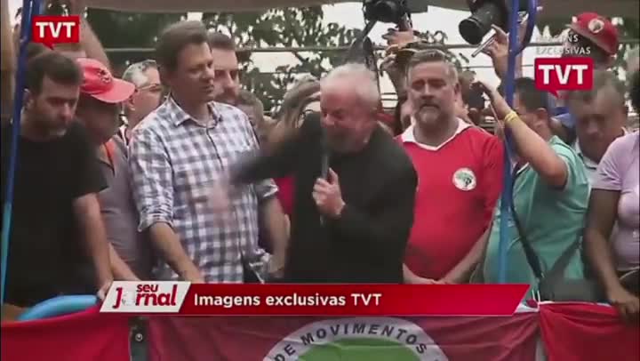 Lula a favor de roubo de celular