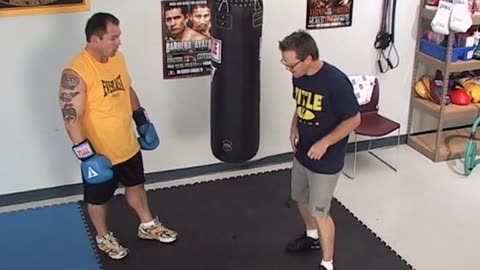 Title_Boxing_Bonus_DVDs-F._Roach's_Punching_Bag_Training