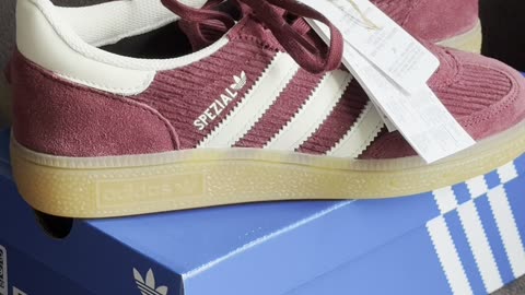 Adidas Handball Spezial Shadow Red 🍓 - Available on our webshop for €150 🛍️