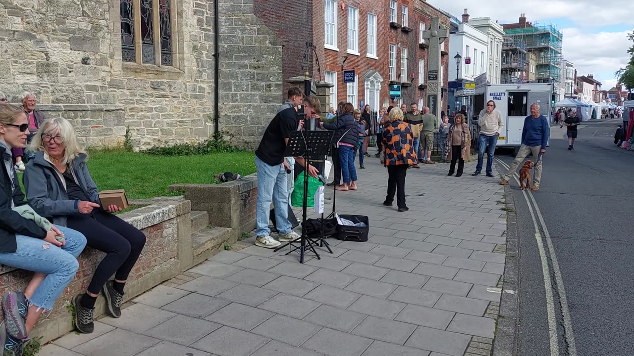 Nessum Dorma sang in Lymington High Street