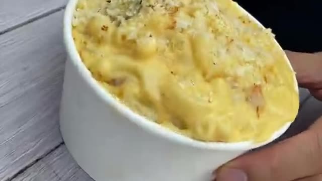 Truffle Mac N’ Cheese.