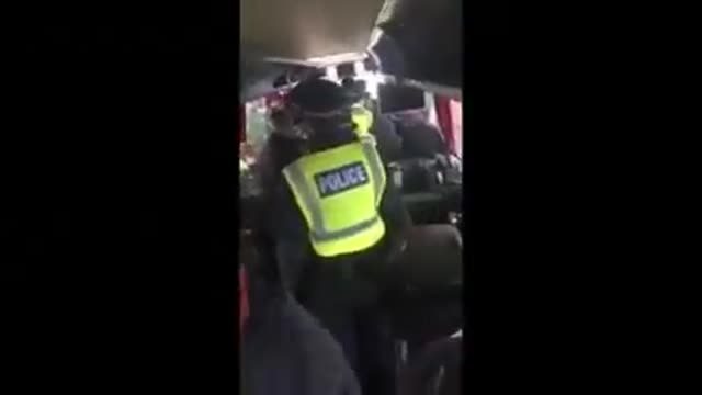 UK Ermergency COVID powers used to hijack + illegally detain protestors
