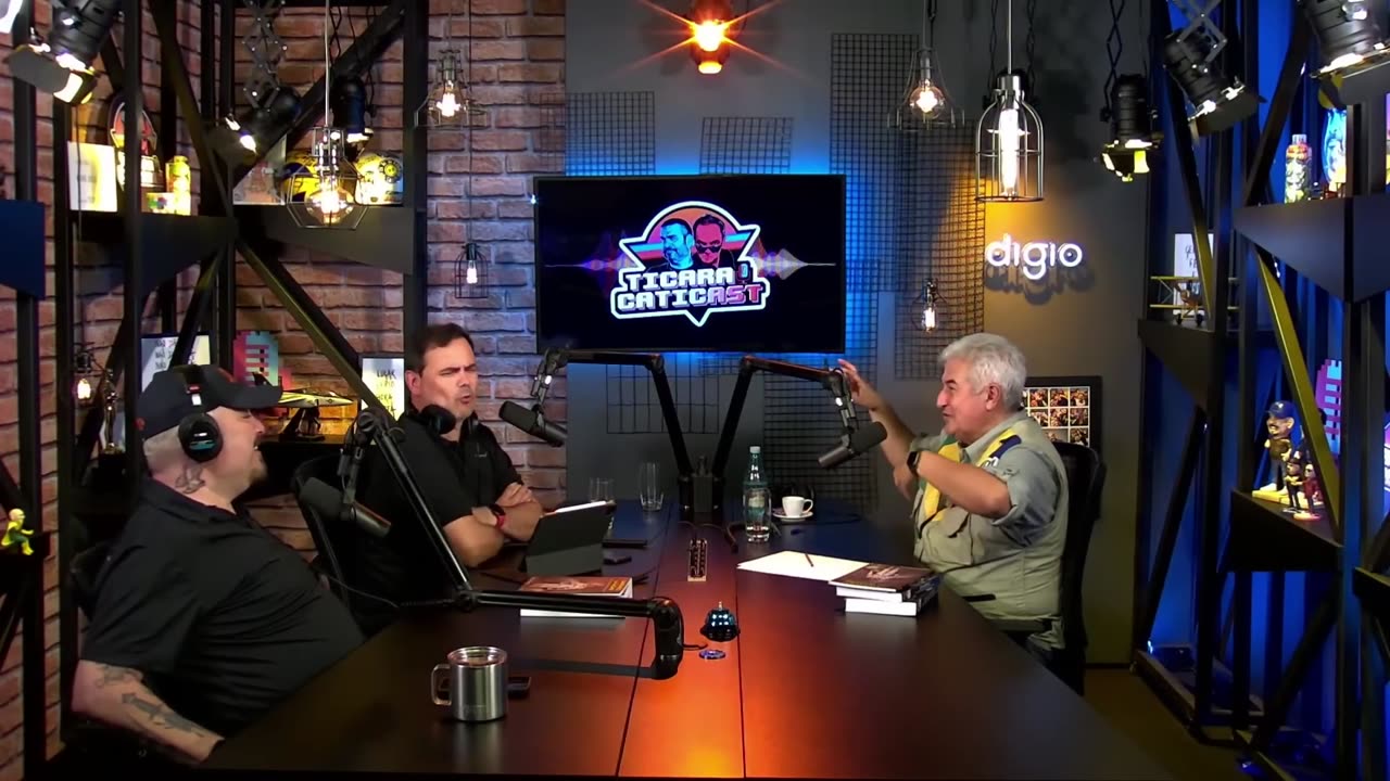 É INACREDITÁVEL SABER QUE NO ESPAÇO ACONTECE ISSO...