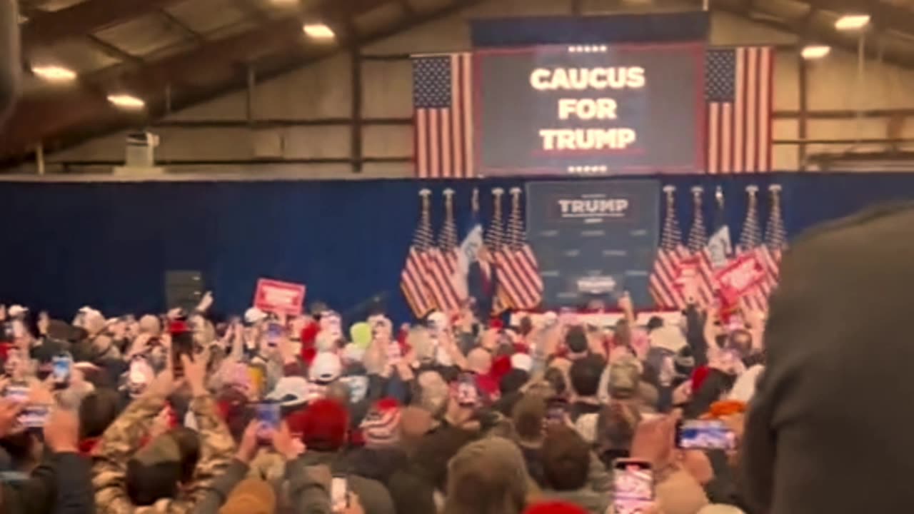 Crowds at DJT Iowa rally Jan 5 2024