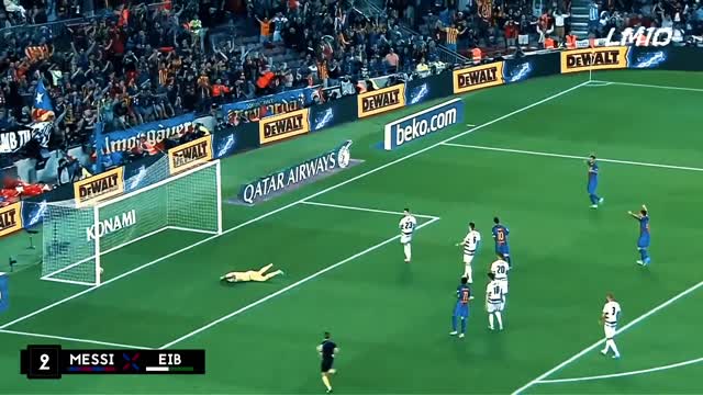 10 impossible goals scored by Leo Messi that Cristiano Ronaldo would never score