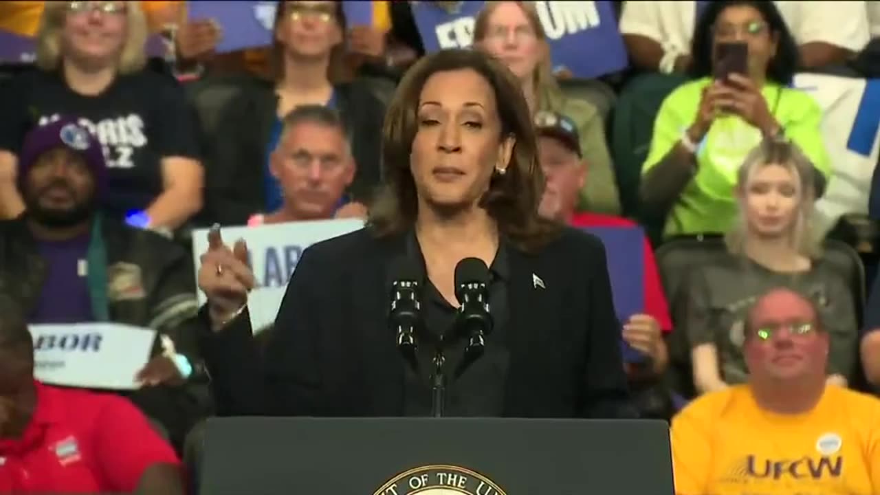 LOL: You Can Tell the Exact Moment Kamala Harris' Teleprompter Broke