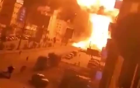 Explosion of gasoline storages in Aden, Yemen