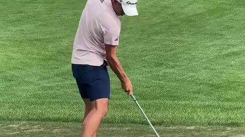 Collin Morikawa in Colorado #golf #golfer #professional #colin #morikawa #green #fairway #hit #swing