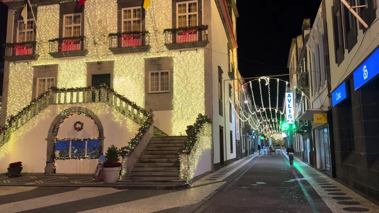 Preparations for 🎄 Christmas 🎅 Village in Ponta Delgada, Sao Miguel Azores Portugal 🇵🇹 - 27.11.2024