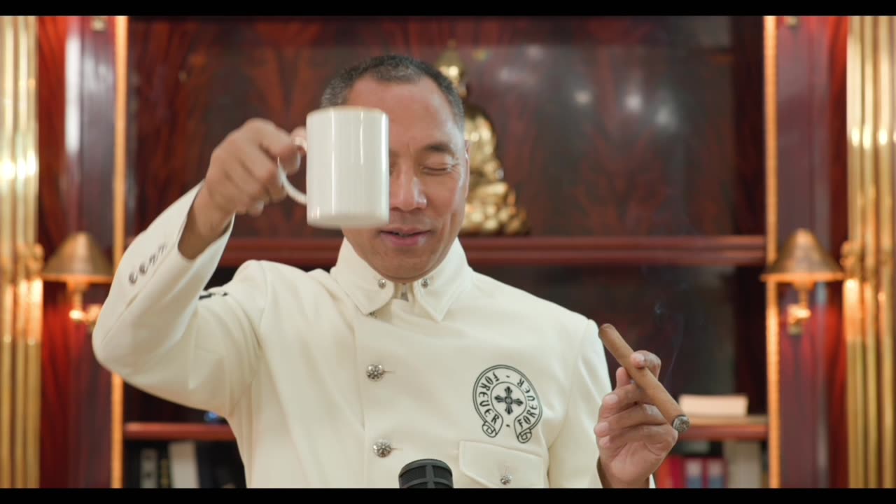 20220802文贵先生直播:七哥抽雪茄庆祝台湾事实独立