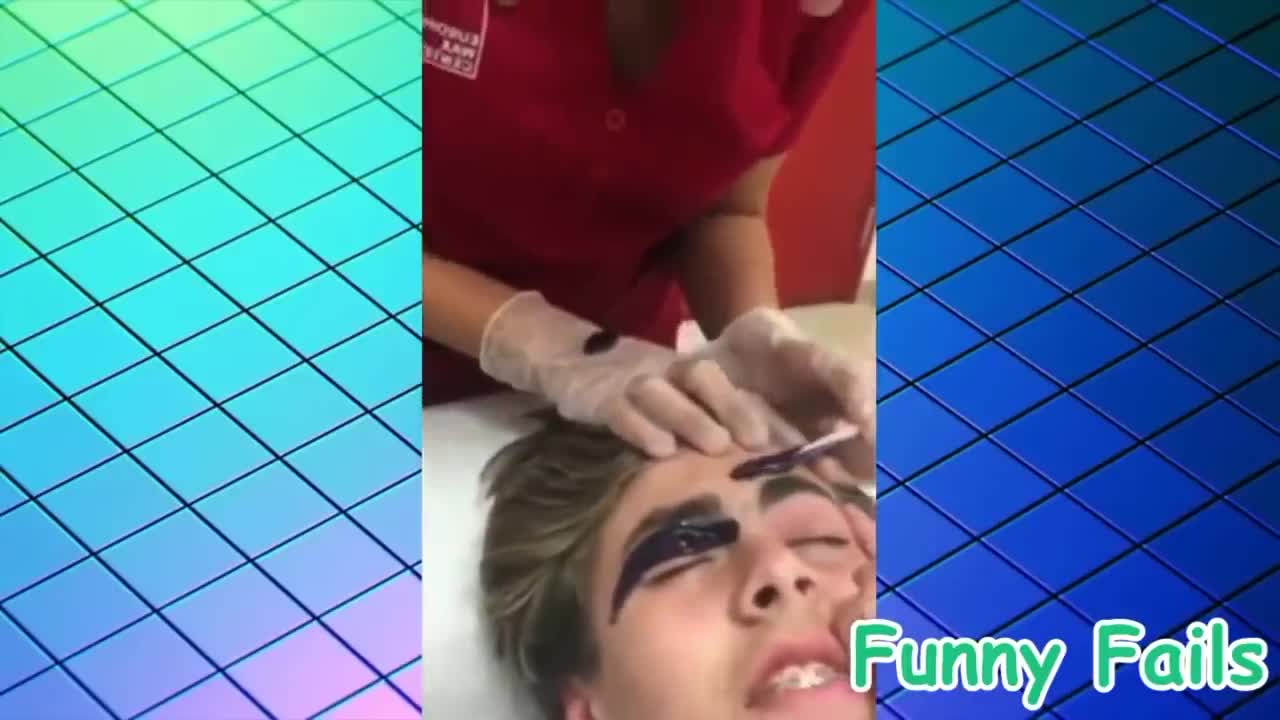 Funny beauty fails | Funny Video-Try not to laugh