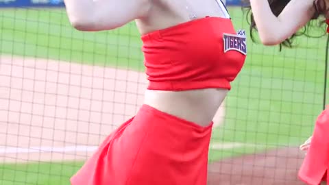 해야 공연후 _숨 고르는_ 박성은(Park Sung-eun)치어리더