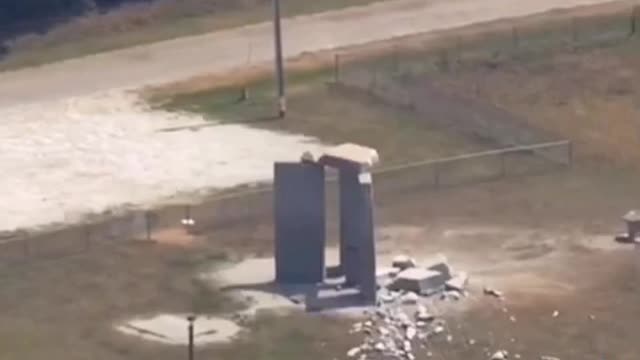 Georgia guidestones attacked
