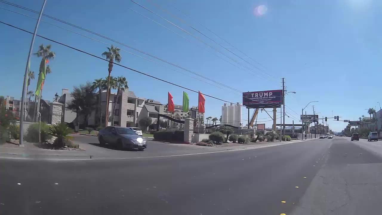 my trip to & back to the BEST hot dogs in vegas.