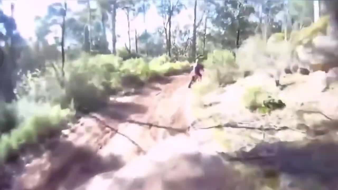 Brazilian - dangerous falls on the trail and enduro on motorcycle 1