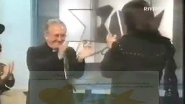 🎤🎤🎤 Renato Zero d'annata sulla fede. E la sua "AveMaria"