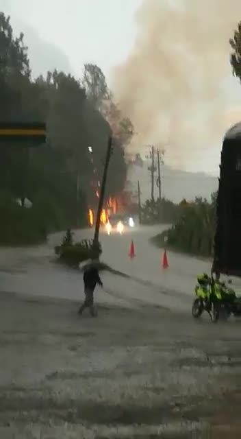 Un rayo causó pánico en Vélez