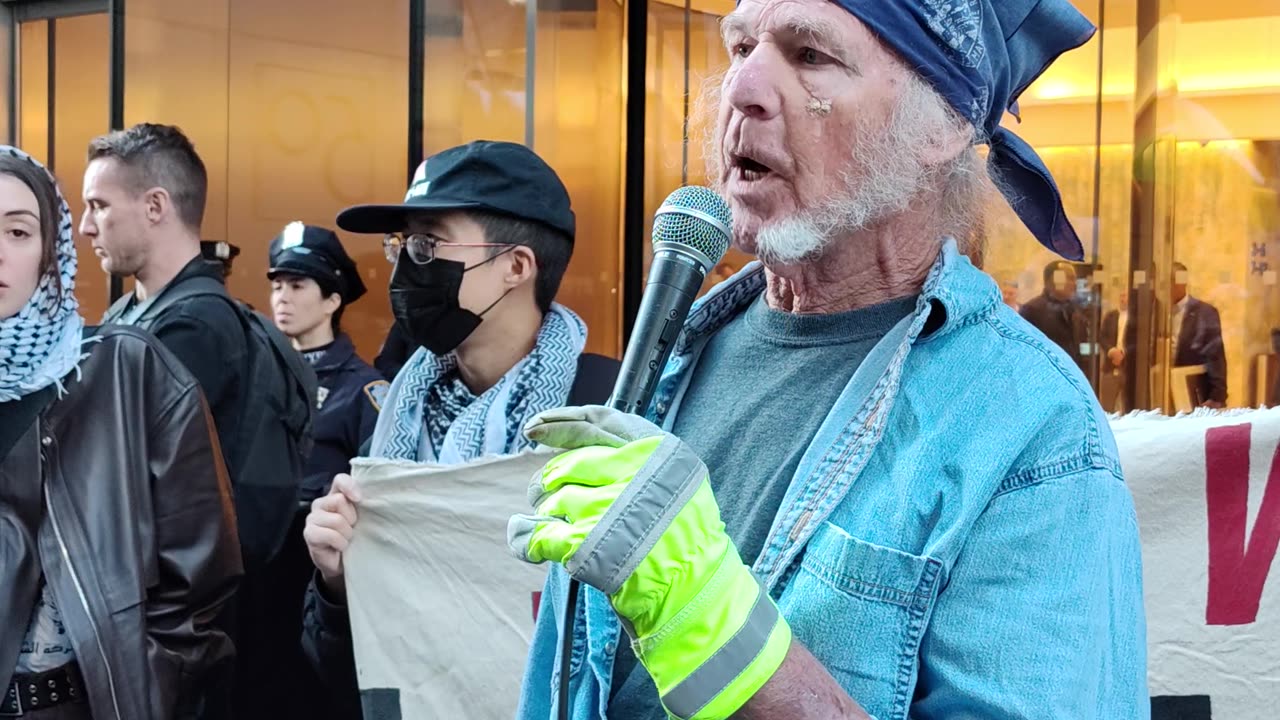 "ARMS EMBARGO NOW" in front of BlackRock. New York City. 6of8