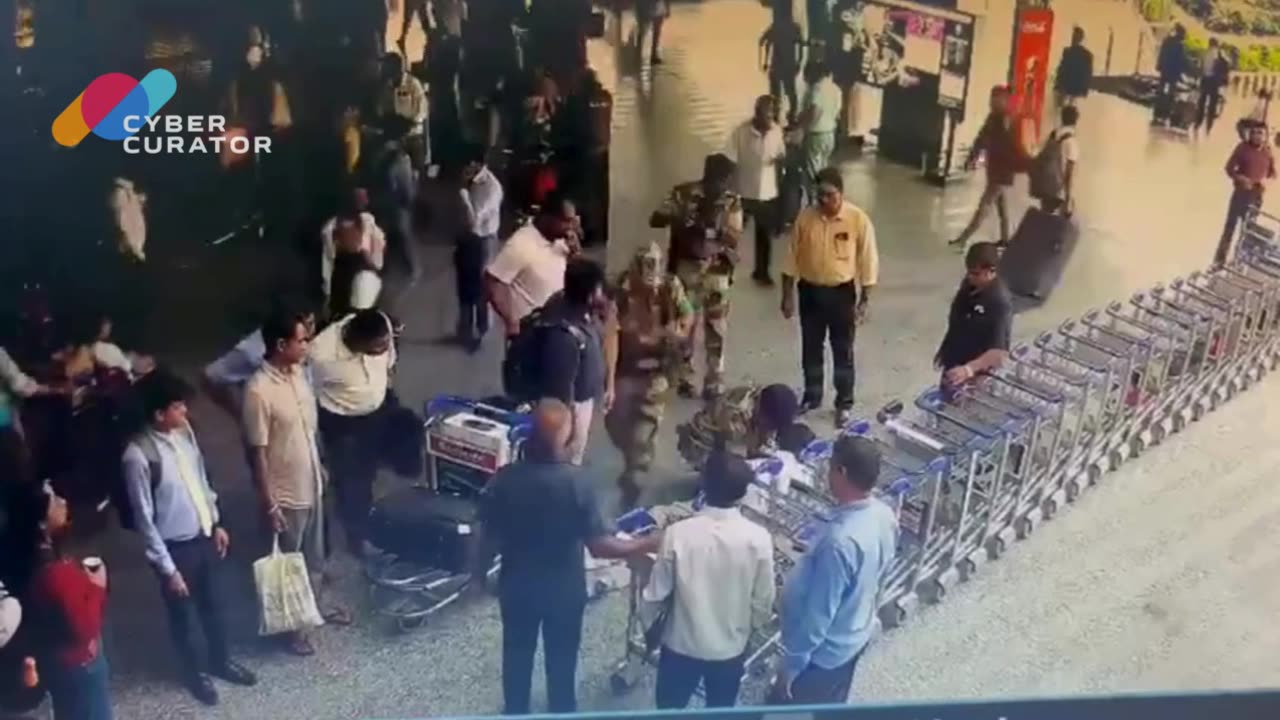 Life-Saving Heroics at the Airport! 💔✈️👮‍♂️❤️🚑🙌