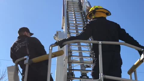 Ladder Climb