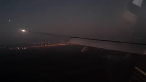 Pouso do Embraer 195 E2 PS-AEB em Porto Alegre