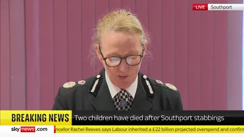 "17-year-old male" arrested after killing 2 children, England