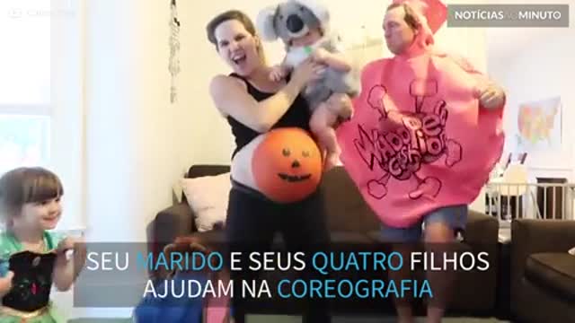 A grávida de 9 meses mais empolgada do Halloween