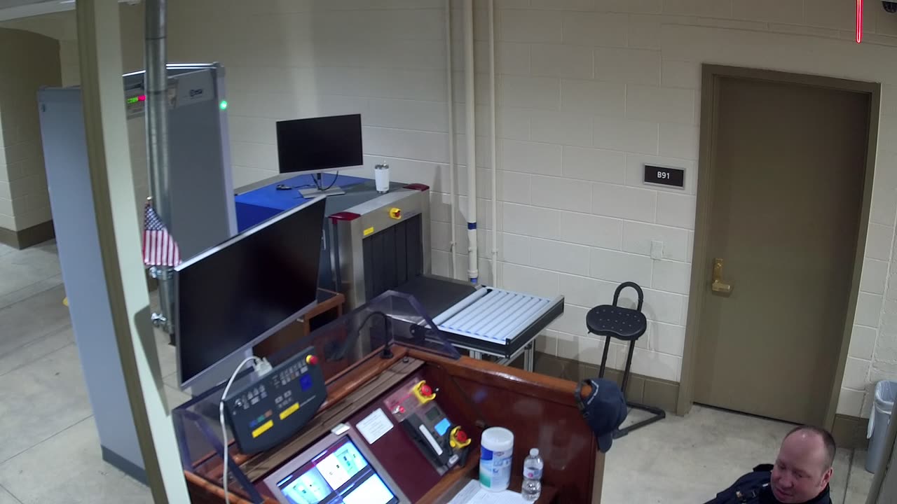 5132CHOBBAGarageScreening1_2021-01-06_21h01min09s227ms.mp4