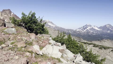 Descending from Broken Hand Area (8,376') – Tam McArthur Rim Trail – 4K