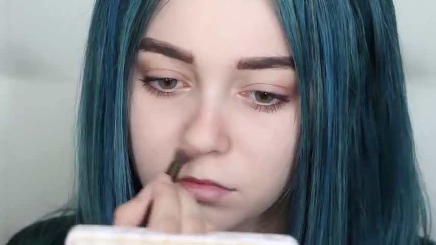 Billie Eilish Makeup Transformation - Isa Amazing Makeup Transformations