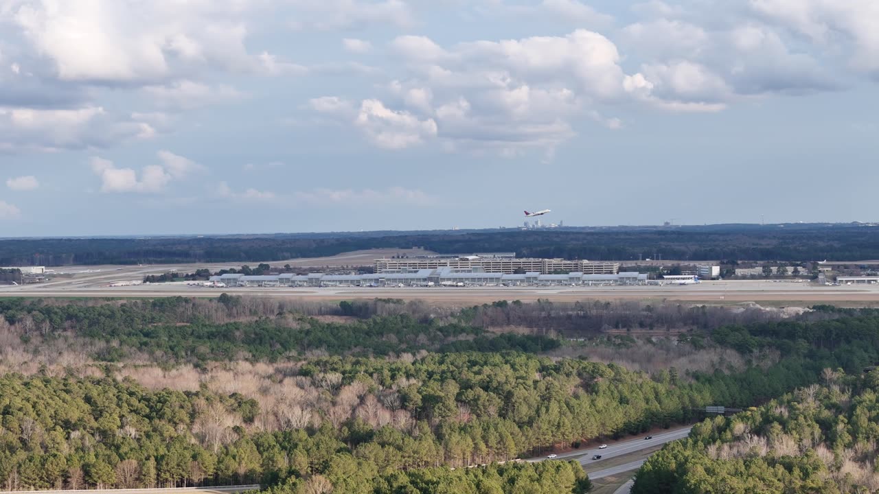 RDU Plane Spotting - First Edition