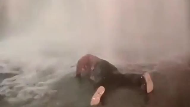Super heroes never give up