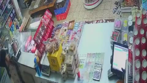 Robbery attempt at the Barhat grocery store, masked men came to rob the place