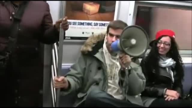 Tout_va_pour_le_mieux_dans_le_metro_de_New_York