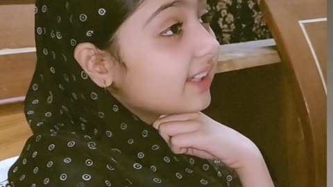 Beautiful song bay a cute girl