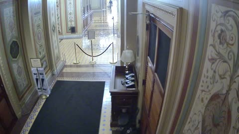 0123USCS01NorthDoorAppt.Desk_2021-01-06_03h44min29s713ms.mp4