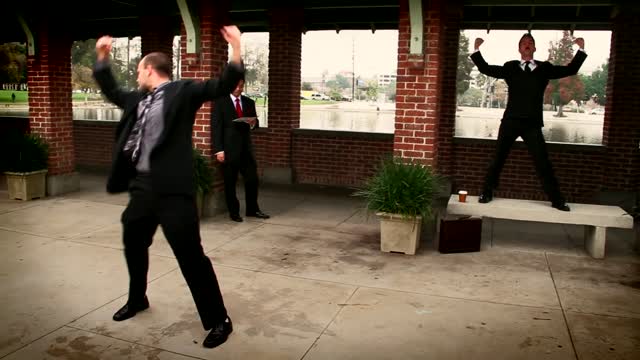 Kelly Clarkson : Stronger What Doesn't Kill You