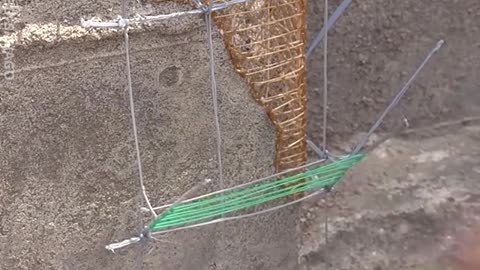 This Dude Repairs A Brick With A 3D Pen