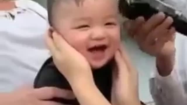 Baby's Haircut Funny Reaction