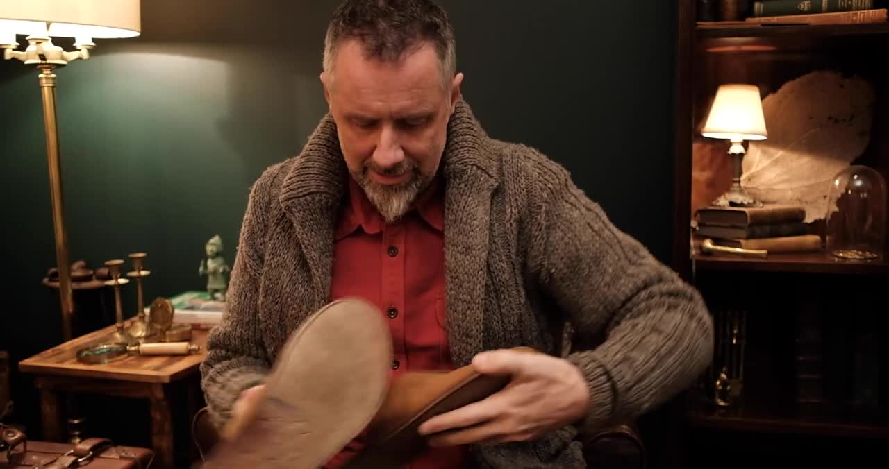 Saddleback Leather Sheepskin Slipper - Follow Up