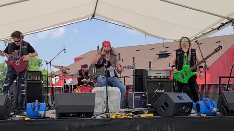 Wyld Ryde "Cold Gin" KISS Cover
