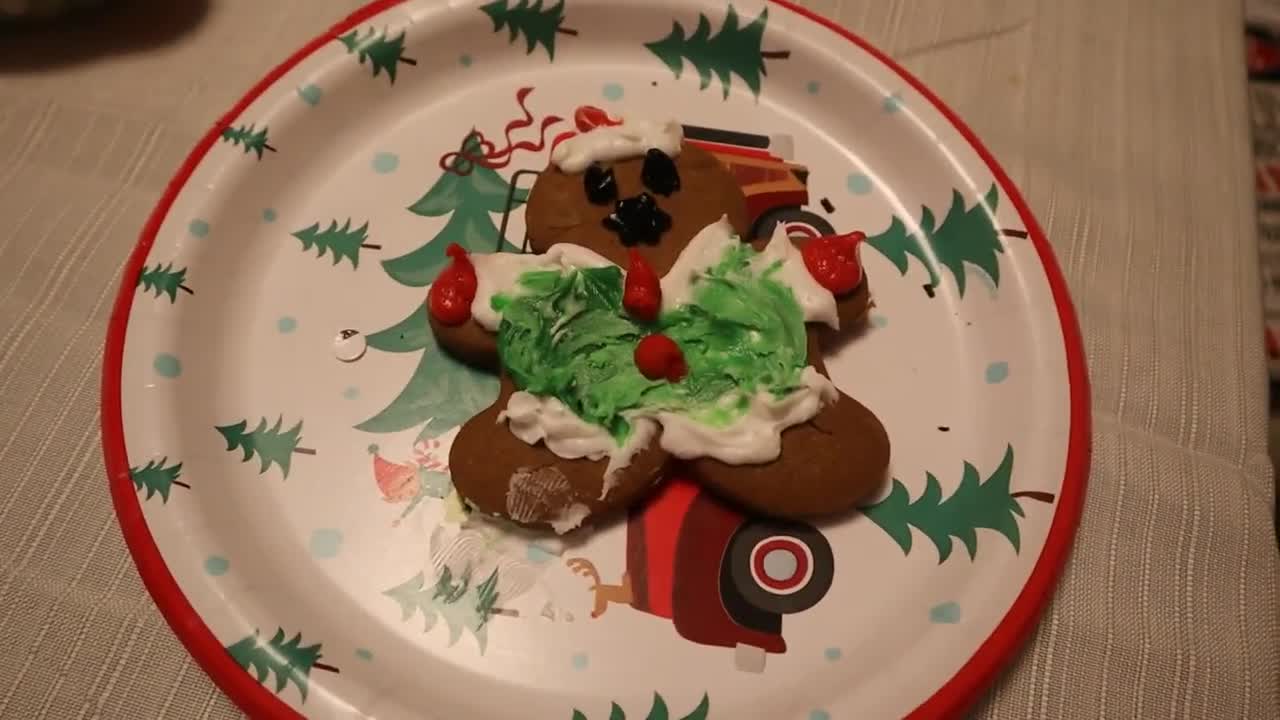 Gruesome Gingerbread Cookies