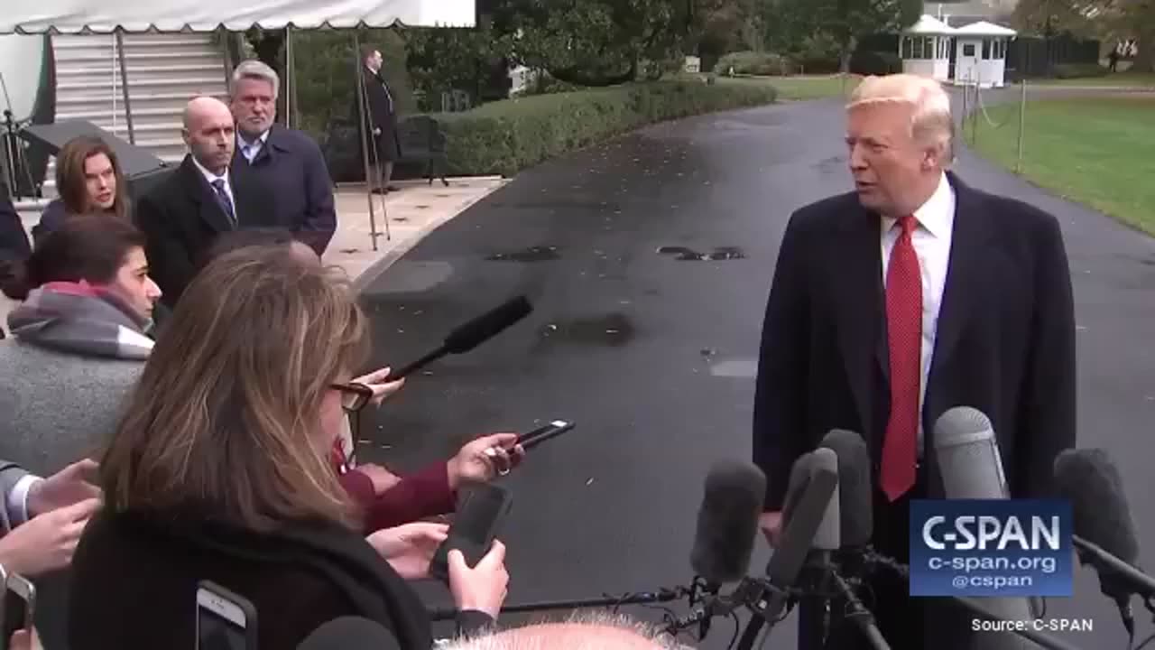 "WHAT A STUPID QUESTION": Trump Humiliates Low-IQ Reporter In Epic Confrontation