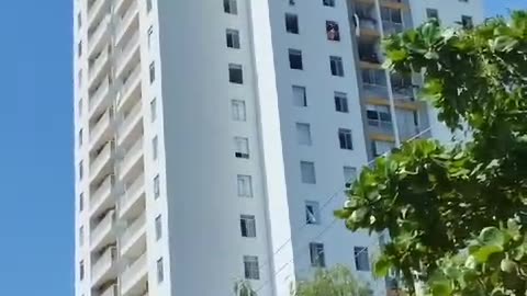 Explosión en edificio de Las Palmeras