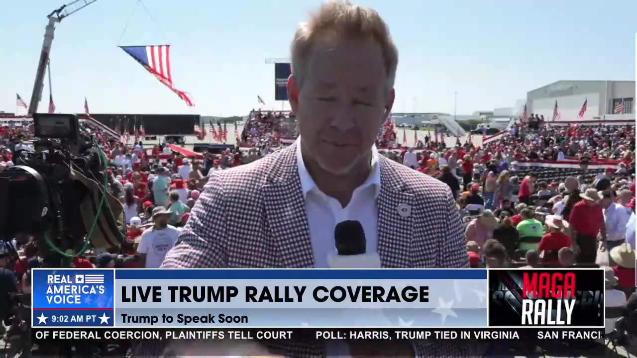 BRIAN GLENN SETS THE STAGE FOR TRUMP RALLY