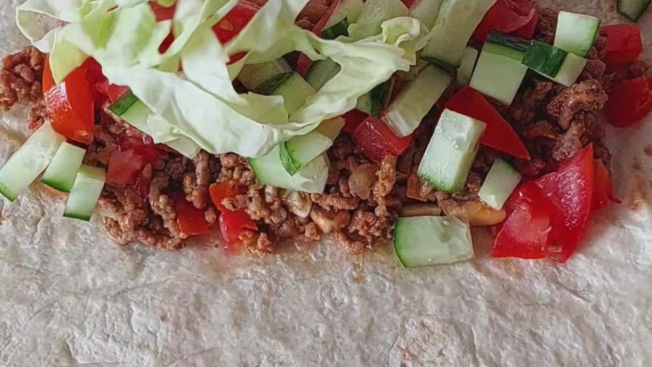 Beef Burrito 🌯 👩‍🍳 🔥 #food #burrito #homemade #cooking #recipe #howto