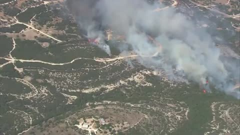 Crews battling two large fires around Central Texas