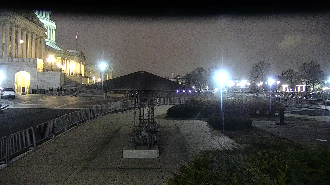 0675USCG00HousePlaza_2021-01-05_06h42min03s360ms.mp4