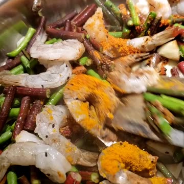 Quick beans recipe with shrimp, straight from garden